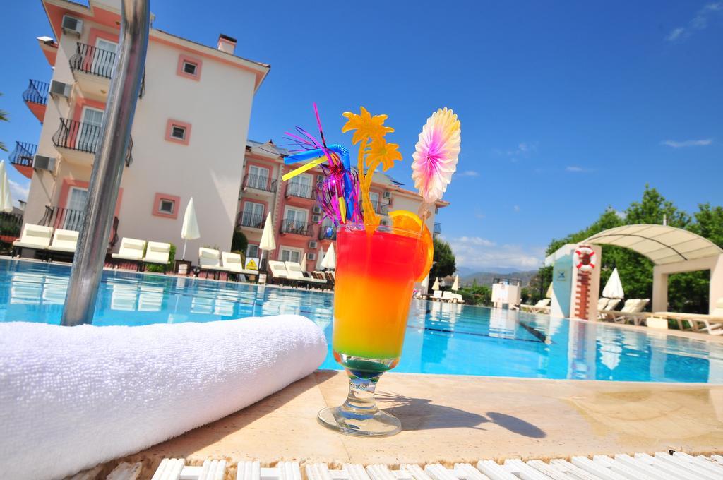 Hotel Pelin 페티예 외부 사진