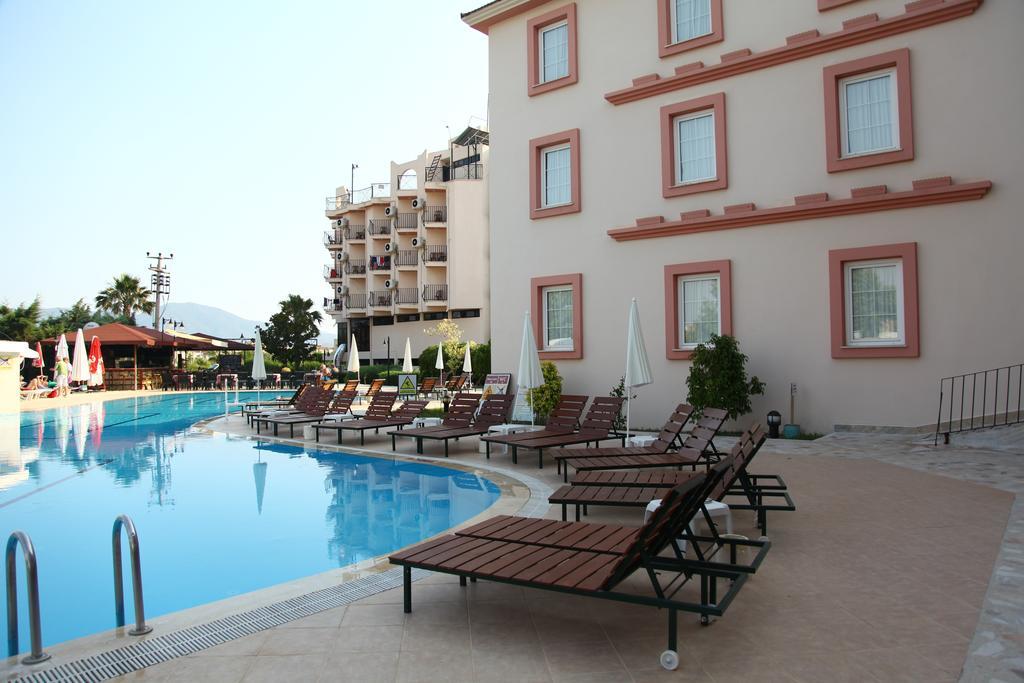 Hotel Pelin 페티예 외부 사진